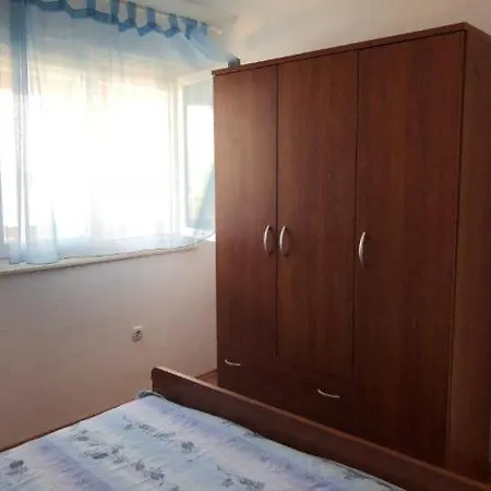 Lili Apartamento Murter